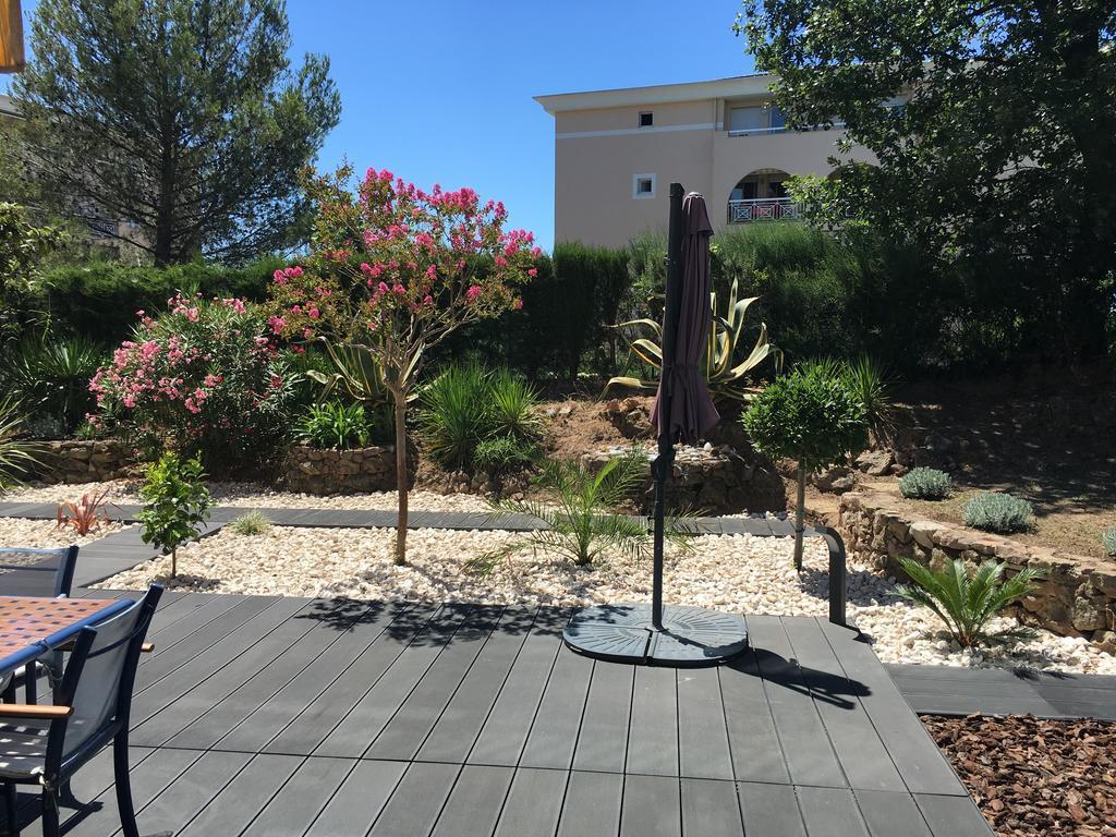 Les Enganes Apartment Frejus Ngoại thất bức ảnh